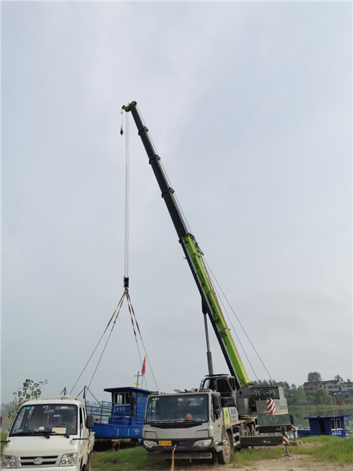 天宁区桥梁建设吊装案例